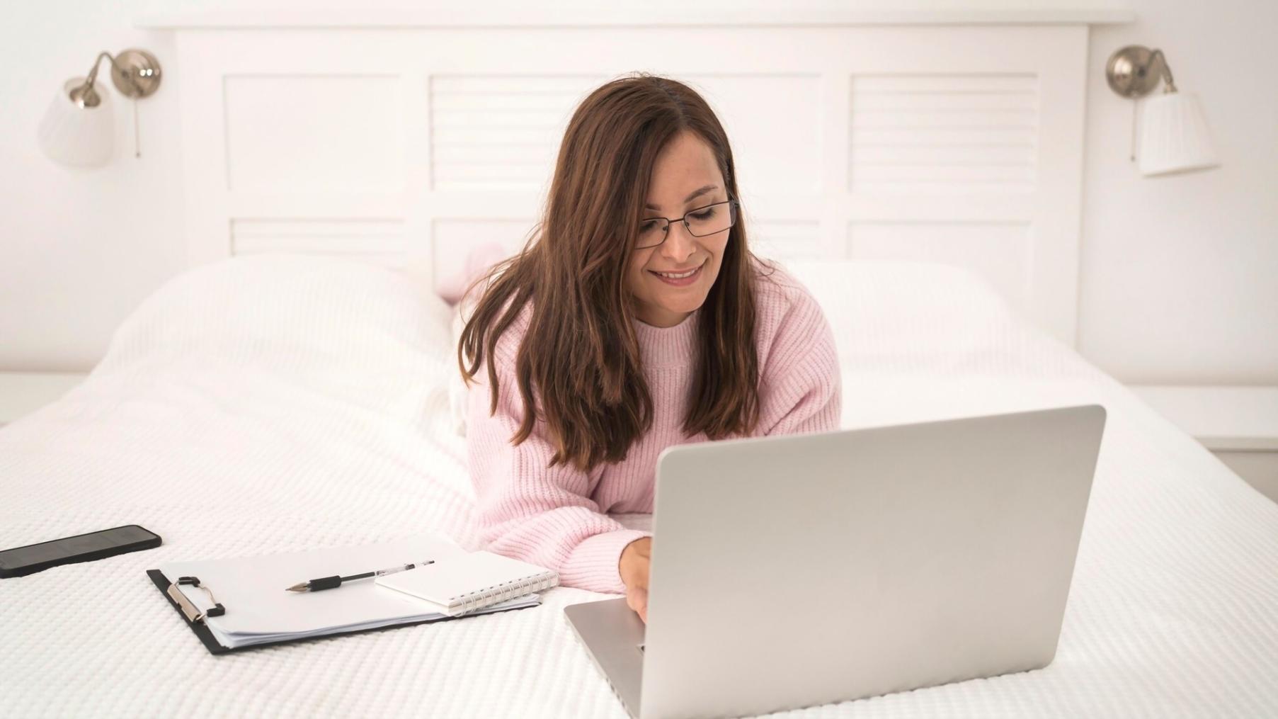 Équipe de formateurs cyneravion en séance de travail